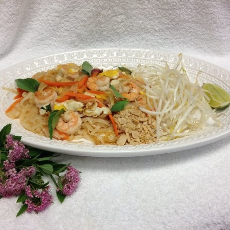 Delicious Pad Thai Experience