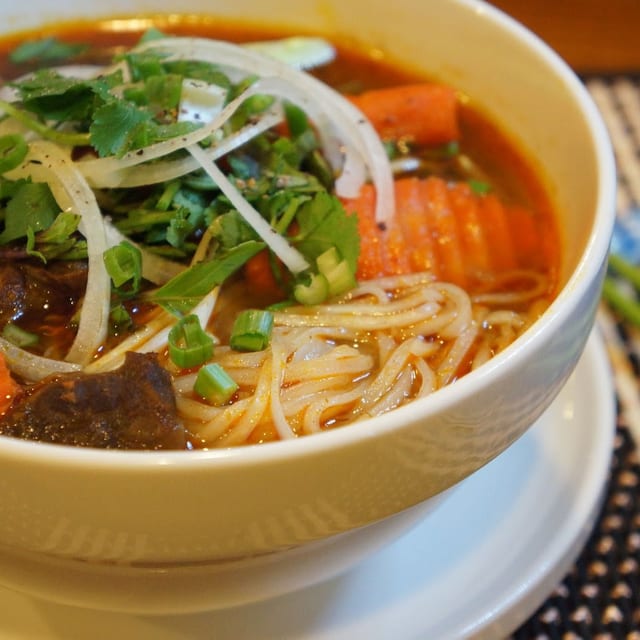 S3. Beef Stew with Rice Noodle (HT Bo Kho).