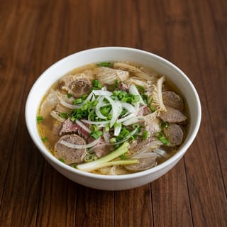P1. Pho Sapa Beef Combo (All kinds of beef) (DB)